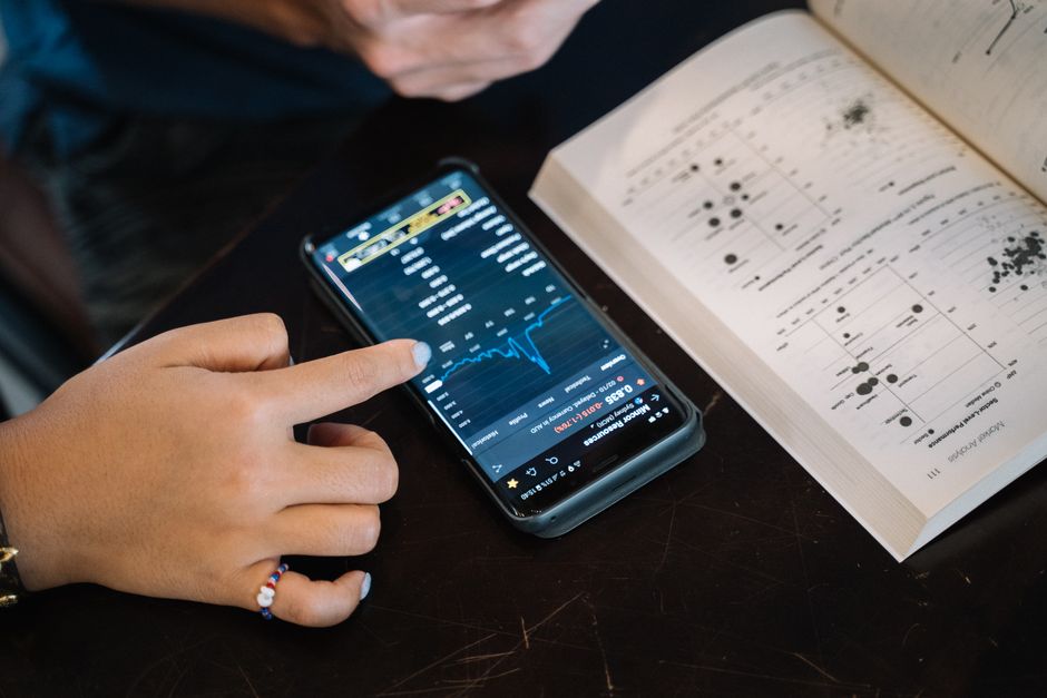 best investing apps for college students