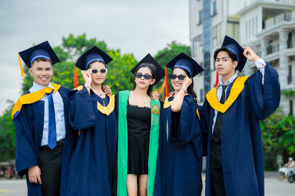 best side hustles for college students in 2026