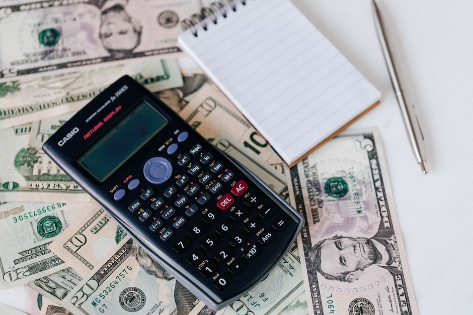 how to budget in college on a tight budget